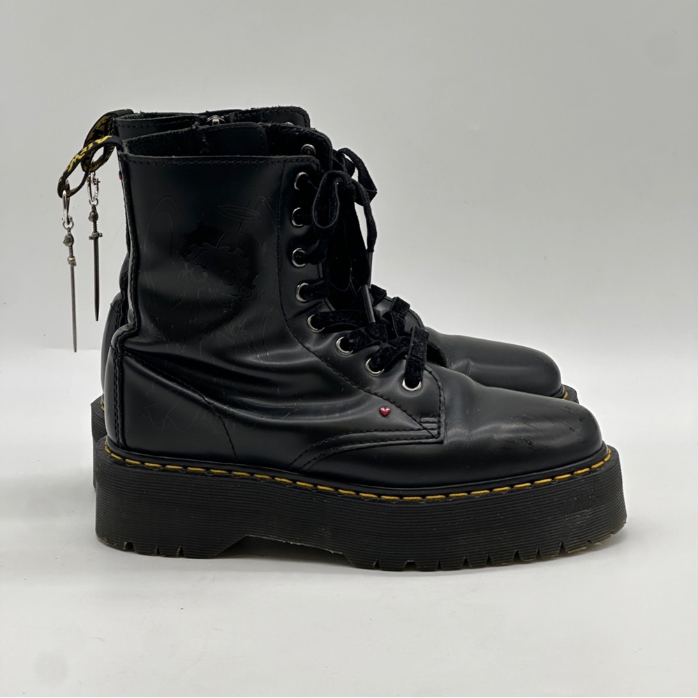 Dr. Martens Jadon Betty Boop Platform Boots. Size 8